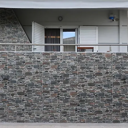 Apartamento πολυτελεσ διαμερισμα στην αυλιδα ευβοια Paralia Avlidhos
