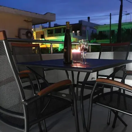 πολυτελεσ διαμερισμα στην αυλιδα ευβοια * Paralia Avlidhos